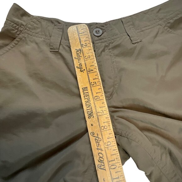 North Face Taupe/Light Olive‎ Bermuda Shorts Women's 4 100% Nylon Light Weight - Picture 8 of 9